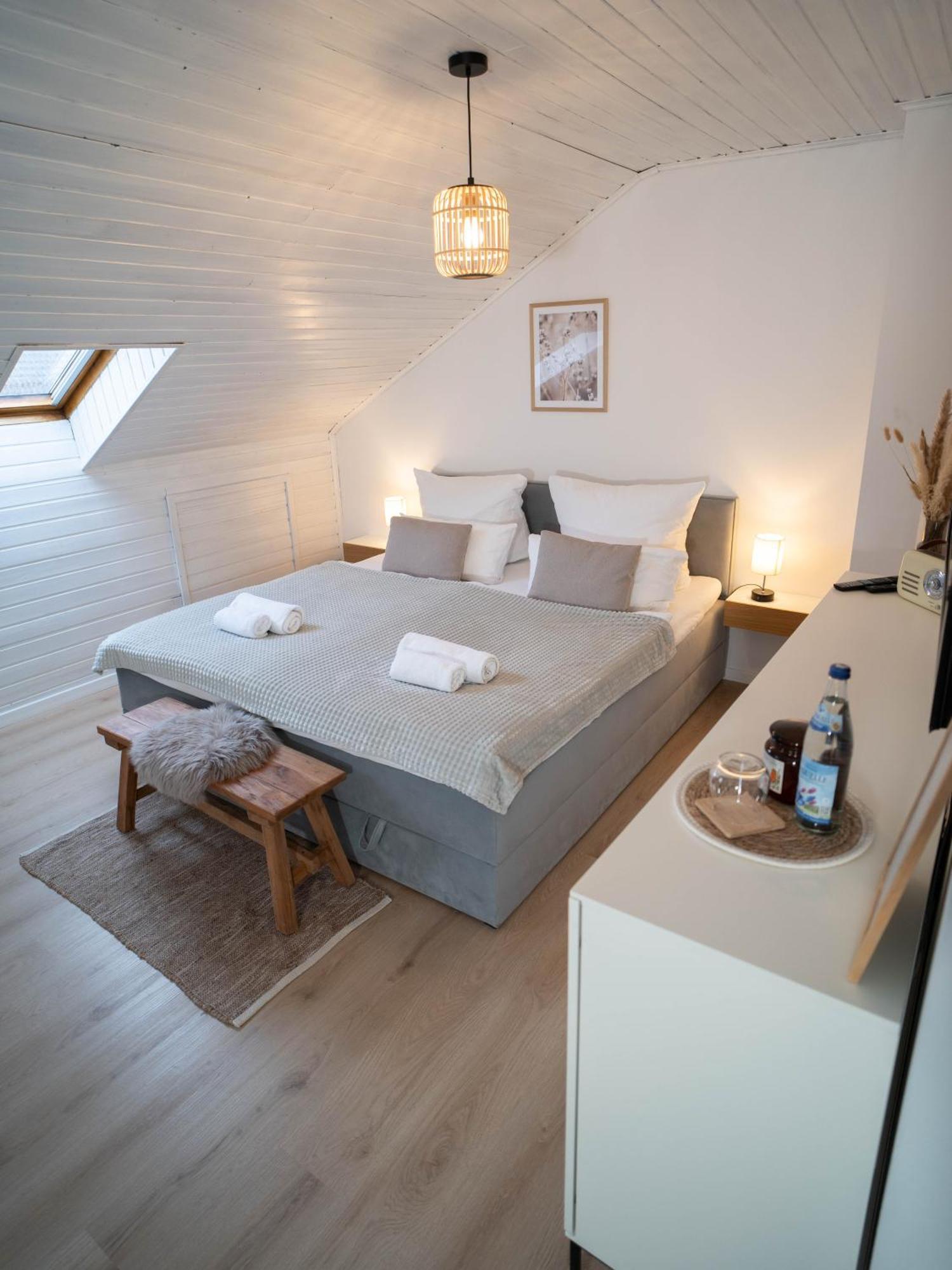 Charmantes Apartment Mit Balkon Mindelheim Εξωτερικό φωτογραφία