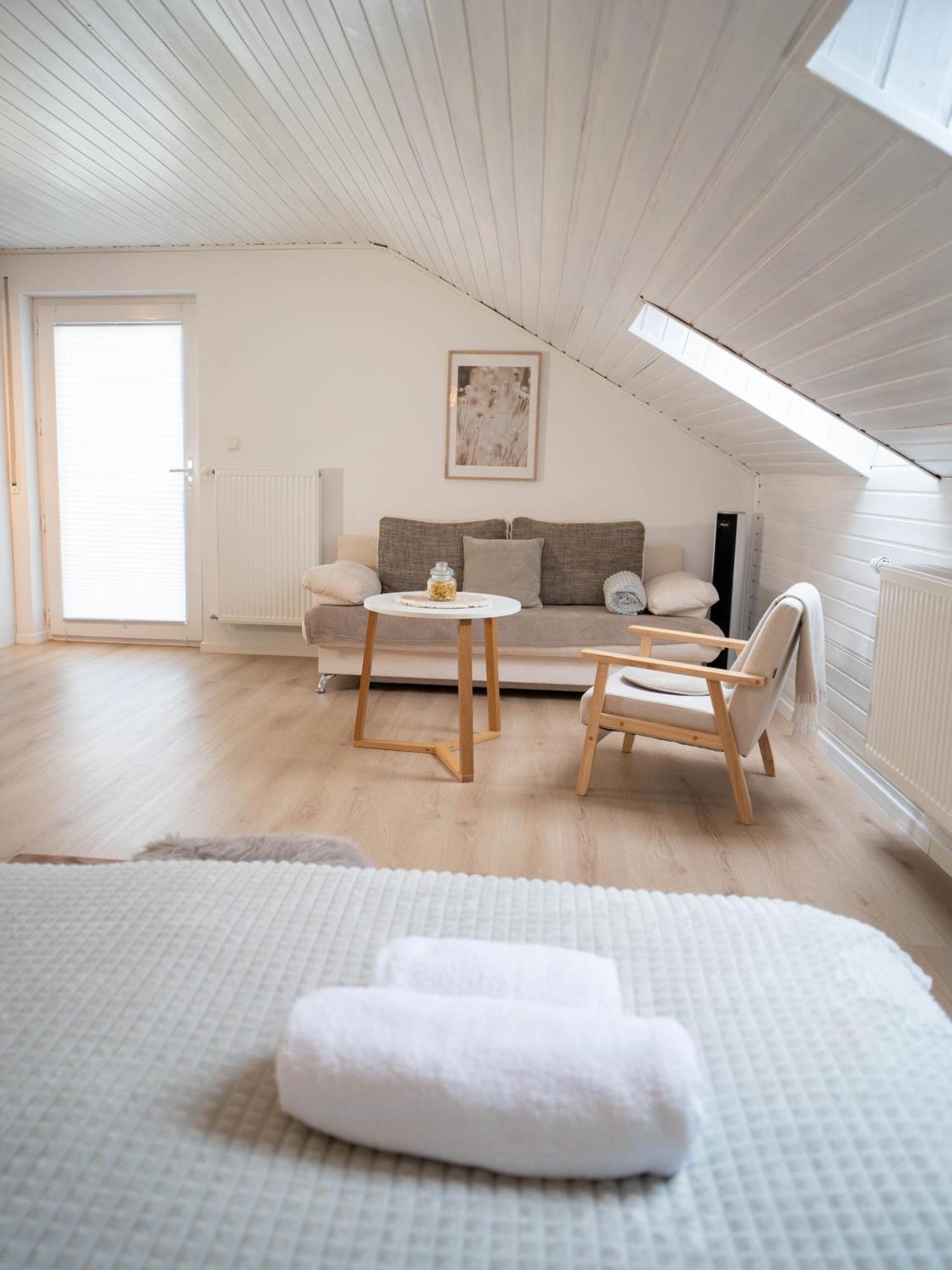 Charmantes Apartment Mit Balkon Mindelheim Εξωτερικό φωτογραφία